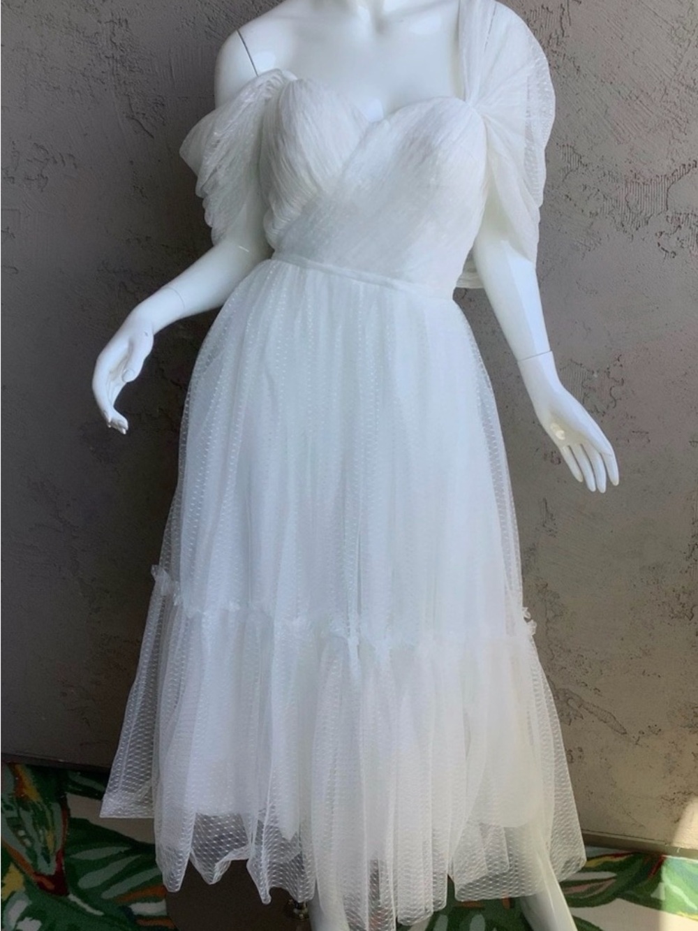 🔥Ethereal White Tulle Midi Dress